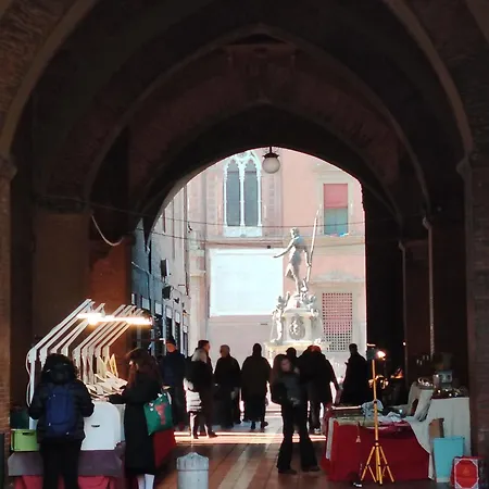 Vlll Portico 3* Bologna