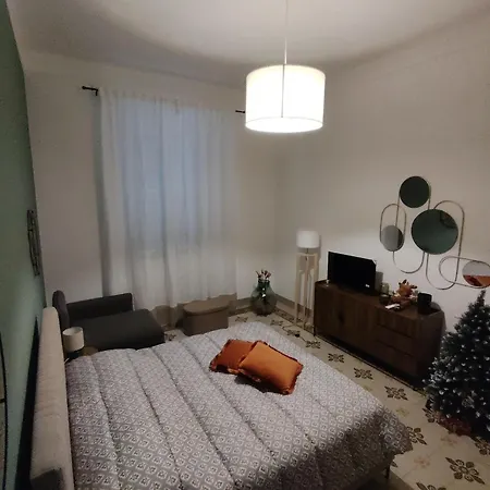 Guest house Vlll Portico