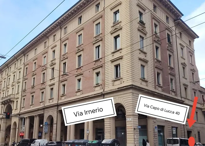 Vlll Portico