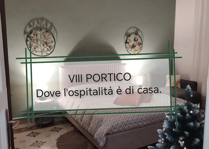 Vlll Portico Pensión Bolonia