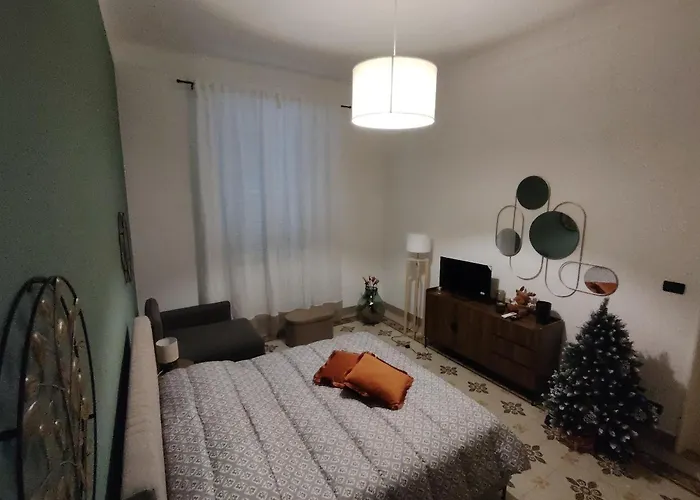 Guest house Vlll Portico