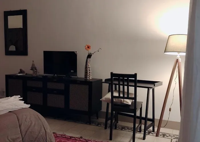 Vlll Portico 3* Bolonya